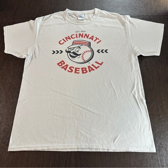 Port and Company Other - Cincinnati Reds Mr. Red Baseball Graphic T-Shirt Sz L by Port Company